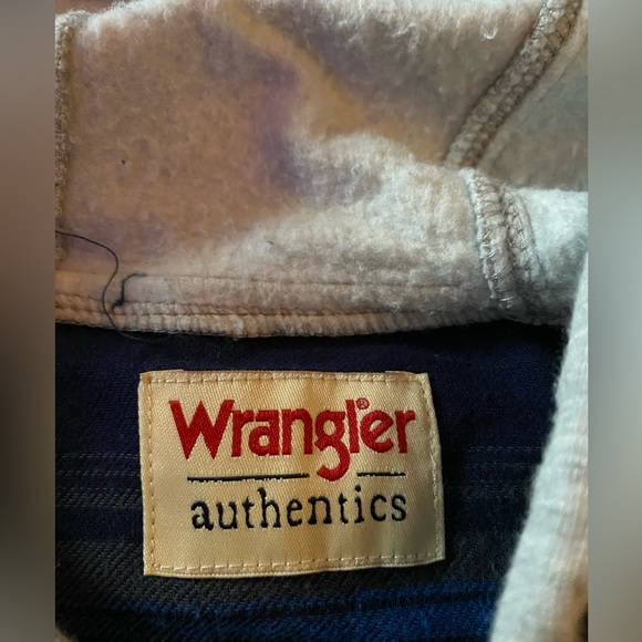 Mens Wrangler Shacket - Picture 7 of 7